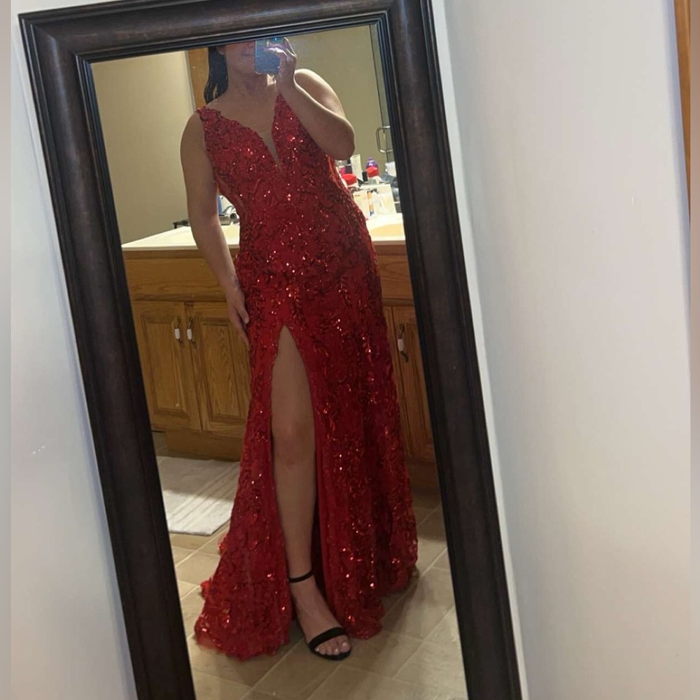 Red Prom Dres!! Size 14!